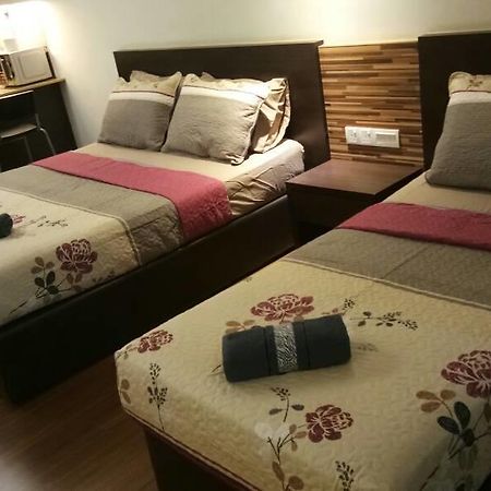 Kota Bharu Apartment Екстер'єр фото